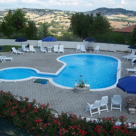 Agriturismo Lo Sgorzolo Pergola Eksteriør billede