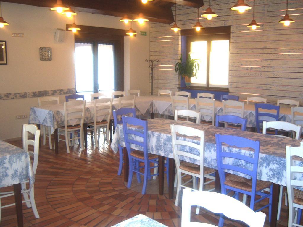 Agriturismo Lo Sgorzolo Pergola Eksteriør billede